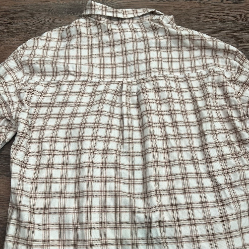 Hollister California button-down blouse in white and brown plaid Medium - Picture 4 of 6